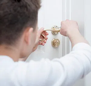 Boston Community Locksmith Boston, MA 617-206-2205 - lock-repair