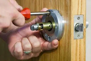 Boston Community Locksmith Boston, MA 617-206-2205 - lock-replace